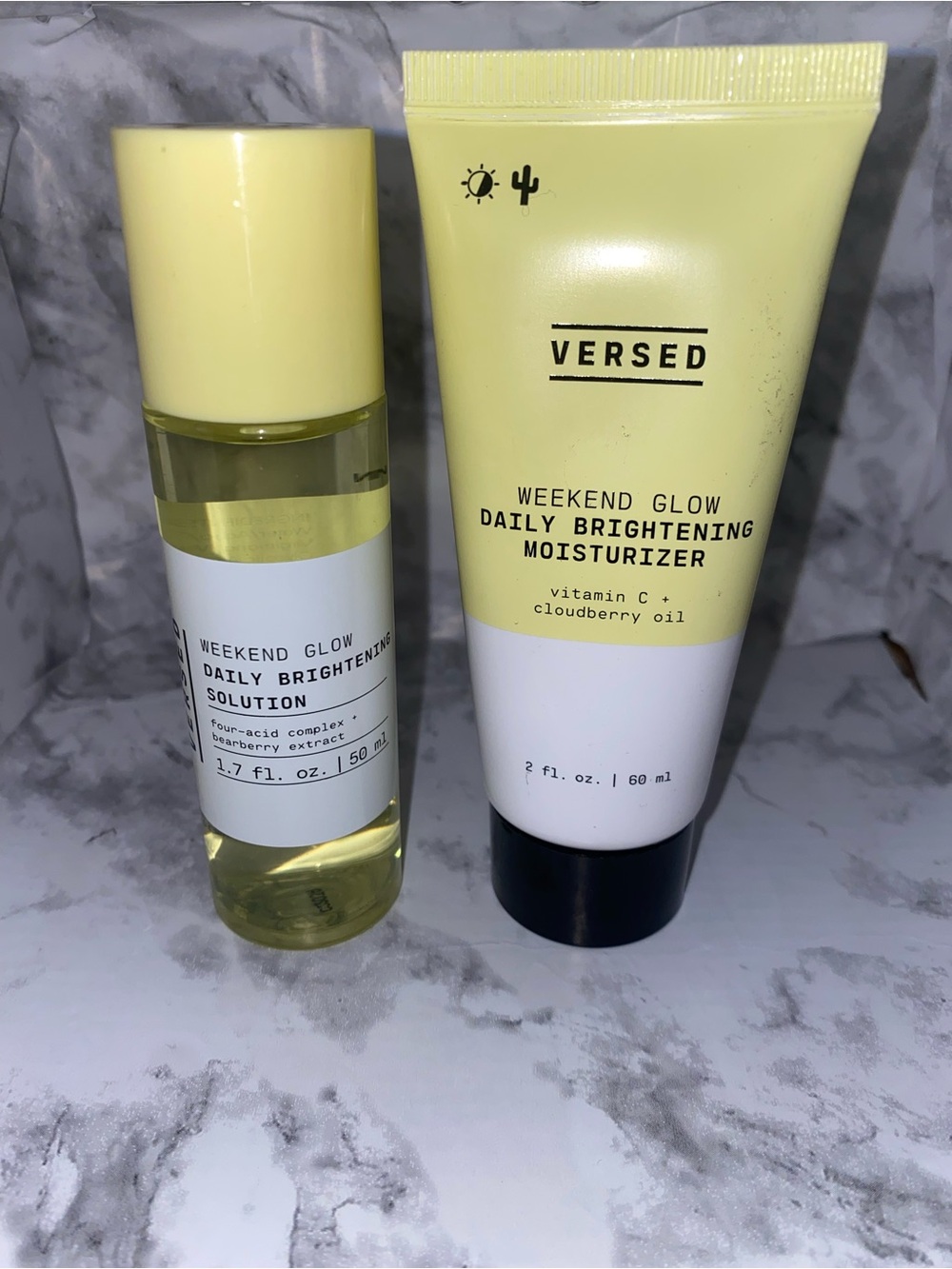 Bundle Versed Weekend Glow Daily Brightening Moisturizer - Pale Yellow